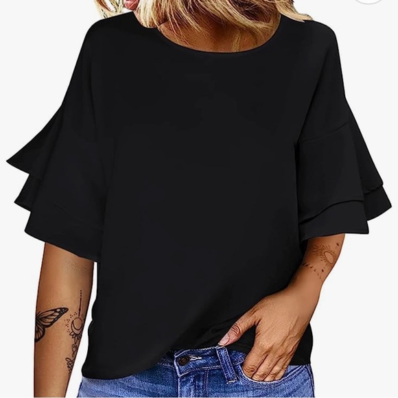 Women's 3/4 Tiered Bell Sleeve Top - Picture 1 of 5